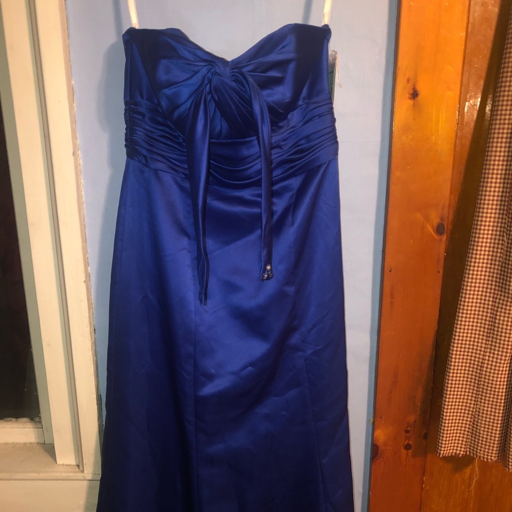 Blue dress